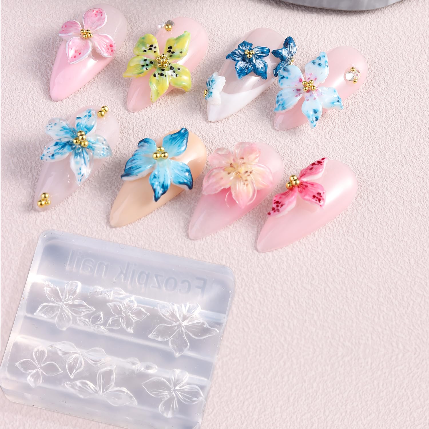 Stampo per intaglio delle ungh - Nail Art Stamping Kit recensione e prezzo