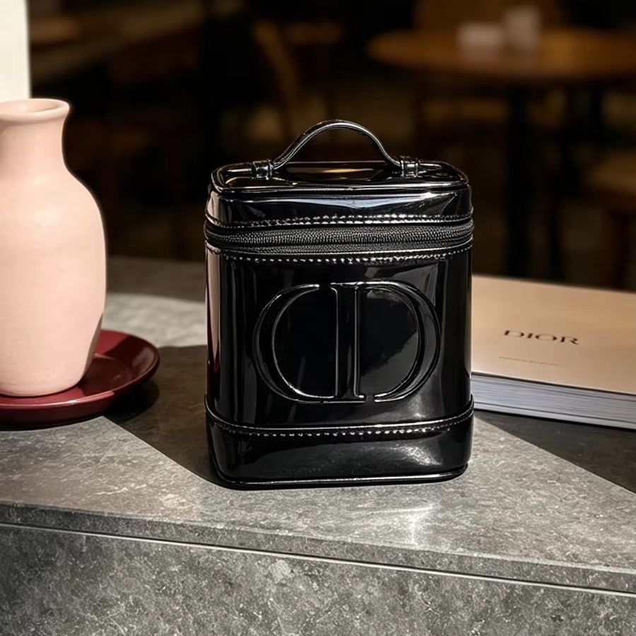 Borsa DIOR in rete nera da don - Beauty Preservation Makeup Bag recensione e prezzo
